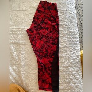 Like new Lululemon crop legging